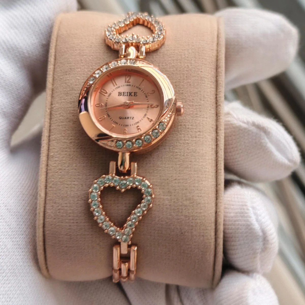 Beike  Love Elegant Design Rose Gold  Colour Watch For Ladis