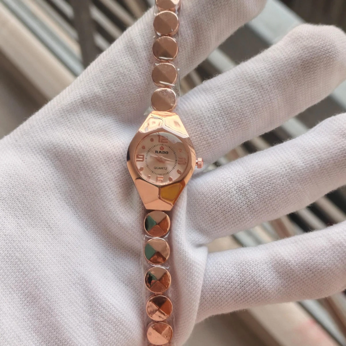 Rado Ladis Watch Model 5590 Chain Rose Golden  Dial 12, .6 ,  Colour Watch Ladis