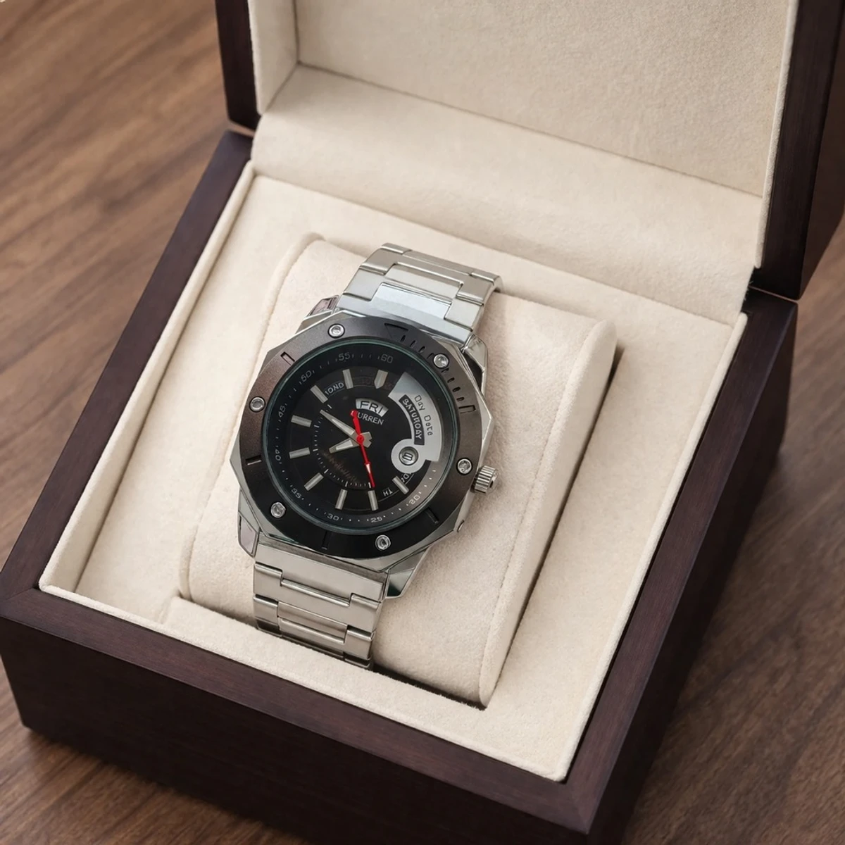 CURREN WATCH MODEL 8344 SILVER CHAIN DIAL BLACK FOR MAN