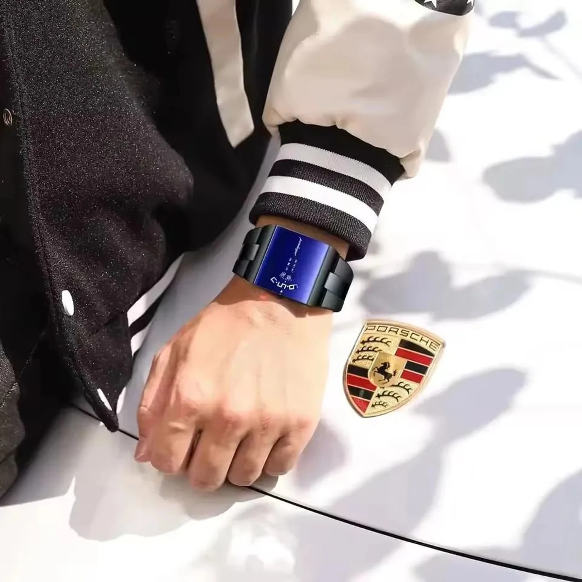 POEDAGAR STAINLESS STEEL WATCH MODEL 857 BLACK CHAIN DIAL BLUE  COLOUR + এক পিস ব্যাটারি ফ্রি