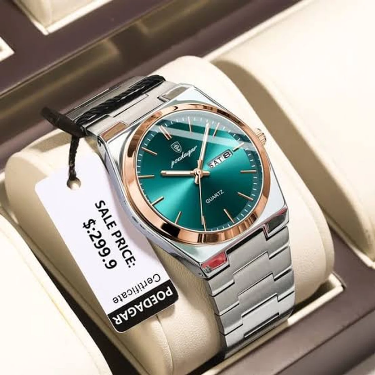 Poedagar Watch Model 930  Silver Chain Round Golden Dial Green + এক পিস ব্যাটারি ফ্রি।