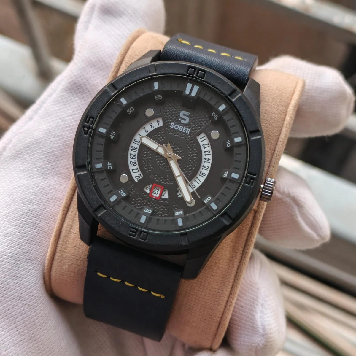 Sober Watch Model 995 Premium Watch Belt Blue Dial Black Colour Watch For Man