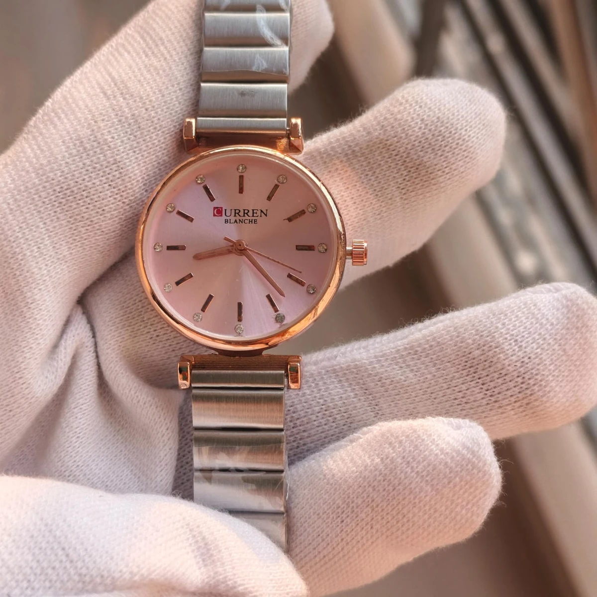 Curren Women Watch  Model 9081 Silver Chain Dial Pink Colour  Watch For Ladis